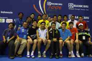 Pemberita Malaysia bersama Skuad Thomas Cup
